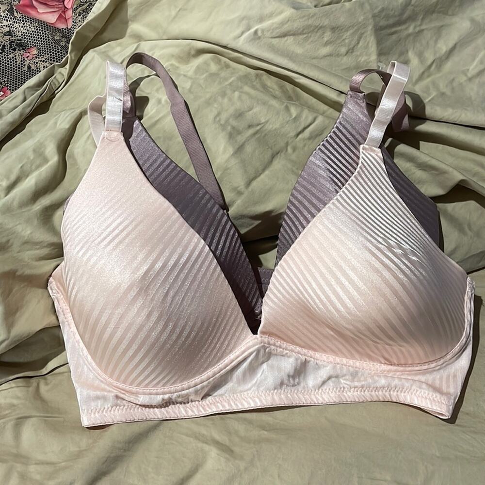 Adrienne Vittadini 2pack 40D bras pink and mauve identical style nwot perfect